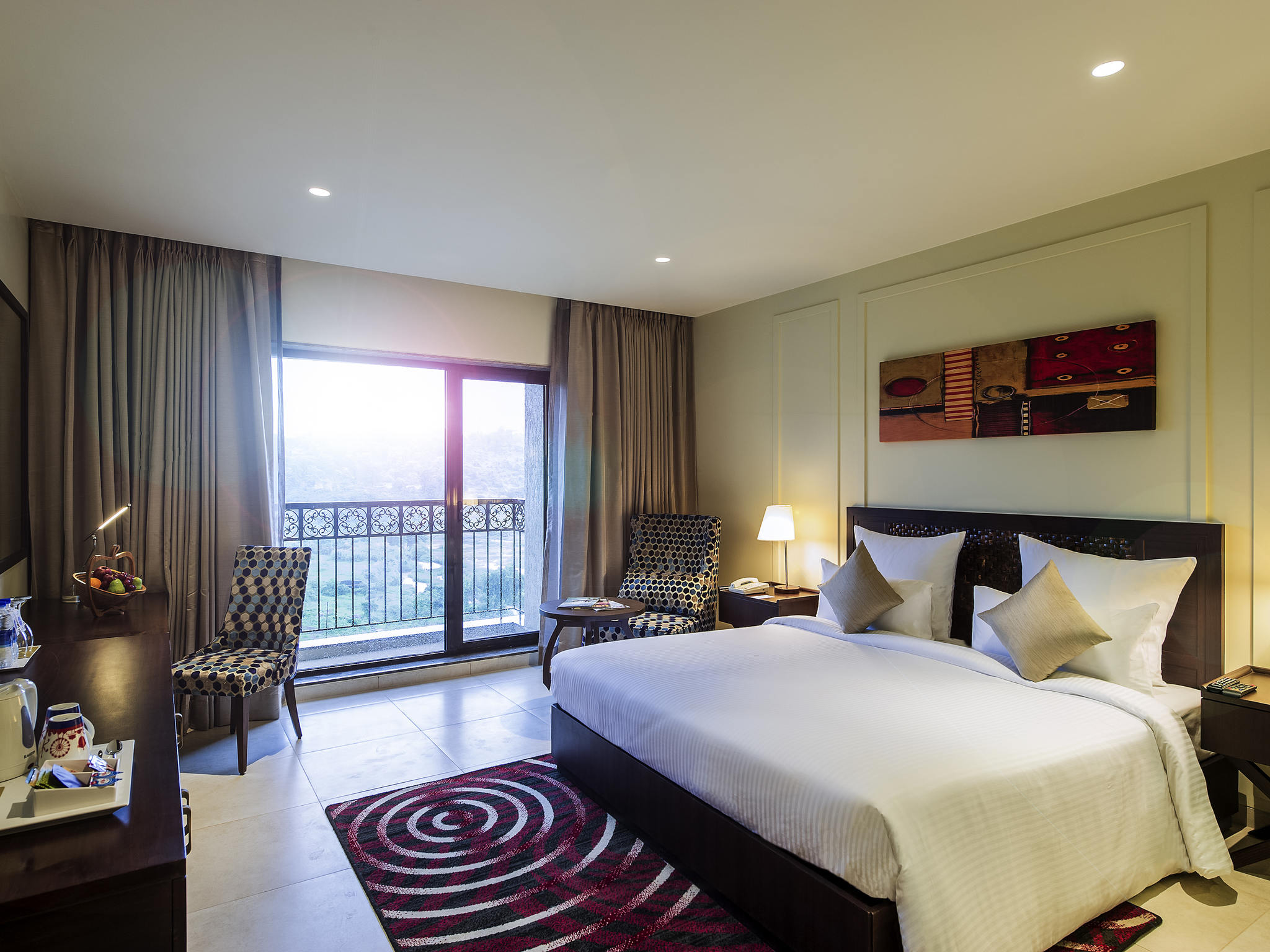 https://www.accorhotels.com/9832